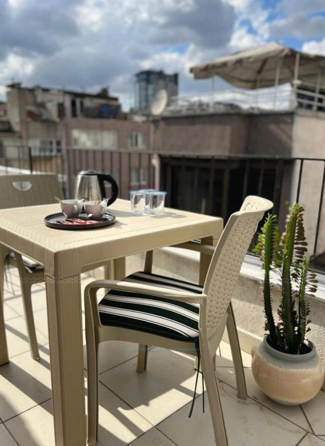 Besiktas Konuk Evi Hotel イスタンブール エクステリア 写真